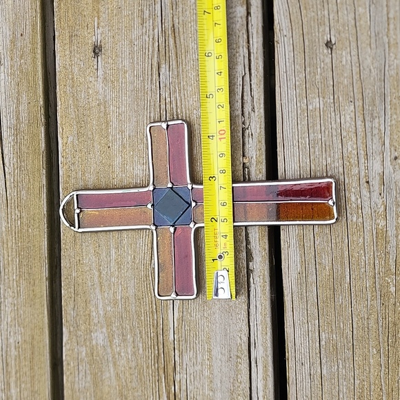 Stained glass hand crafted cross sun catcher - Picture 6 of 12